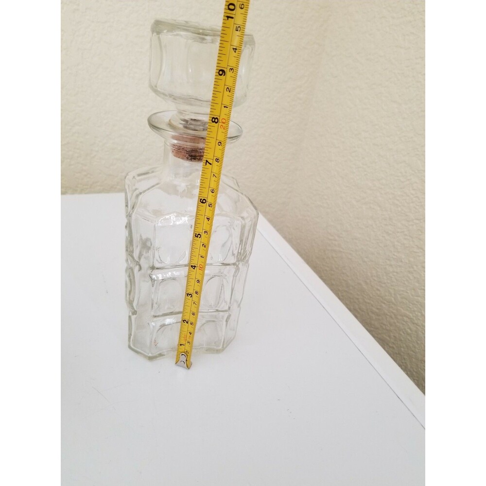 Vintage clear whiskey bottle - Picture 3 of 3